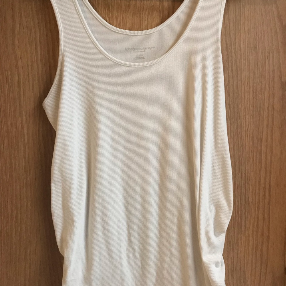 Liz Lange Maternity Tanks (2)